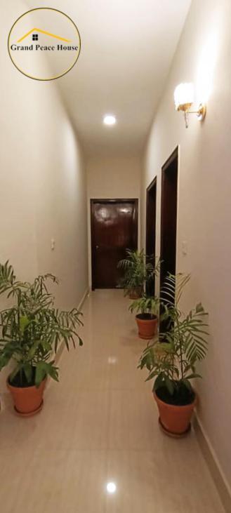 לינה וארוחת בוקר איסלמאבד Grand Peace House II מראה חיצוני תמונה